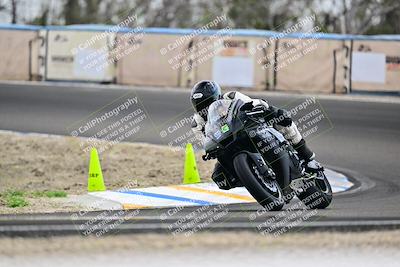 media/Apr-18-2025-TrackDaz (Fri) [[45f5874c44]]/B Group/Session 4 (Turn 6 - Outside)/